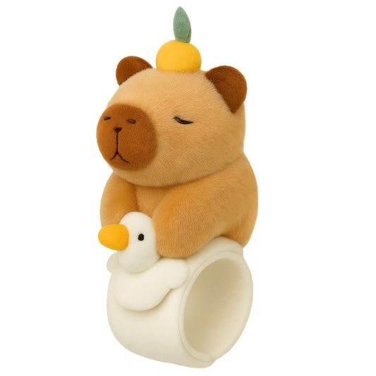 Peluche Pulsera Capibara Ganso – 25cm