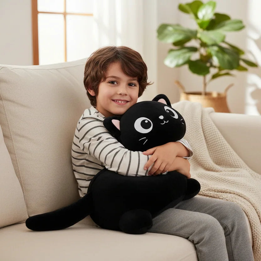 Peluche gato negro para habitación infantil