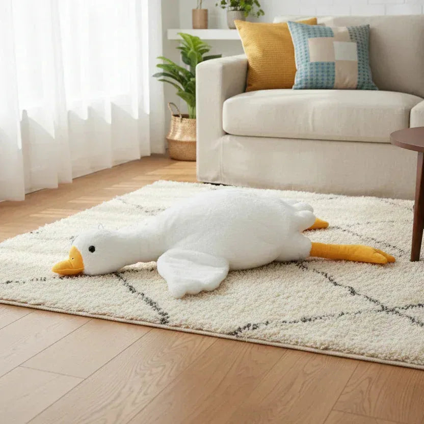 Peluche pato alargado para habitación infantil